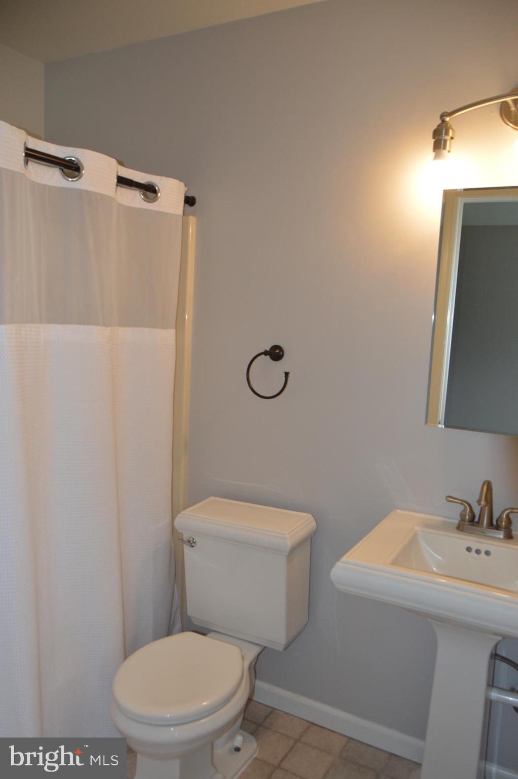 942 Firestone Road Westminster, MD 21158 - Photo 12 of 20 Bathroom #1