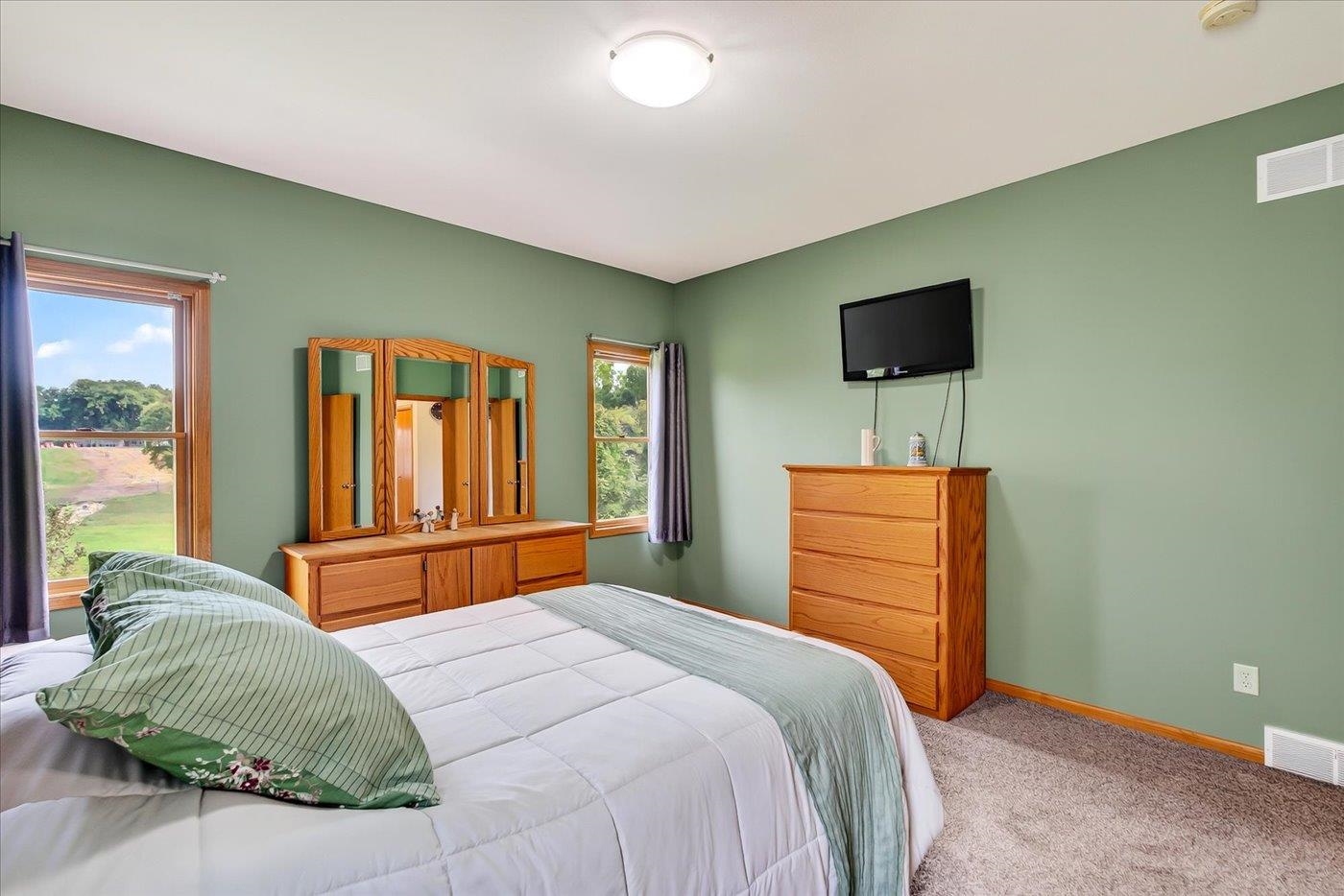 2400 Stone Crest Road Stoughton, WI 53589 - Photo 17 of 64 Gallery Image 17