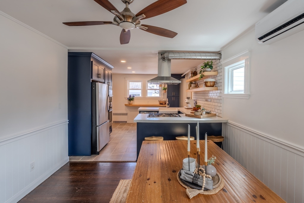 81 Linden Road Melrose, MA 02176 - Photo 11 of 42