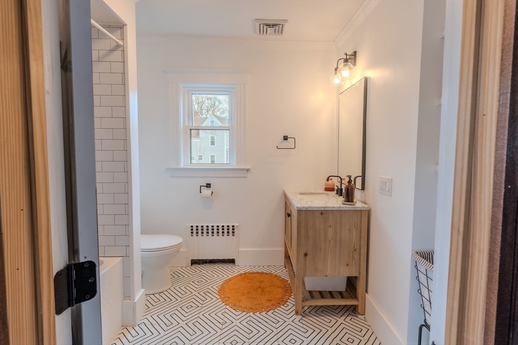 81 Linden Road Melrose, MA 02176 - Photo 24 of 42