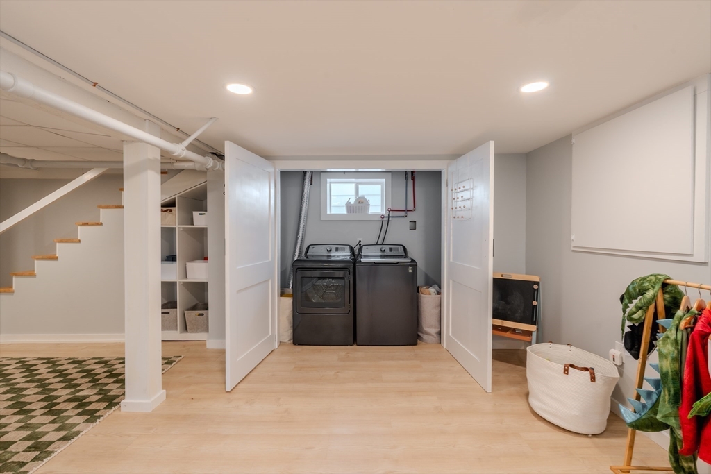 81 Linden Road Melrose, MA 02176 - Photo 30 of 42