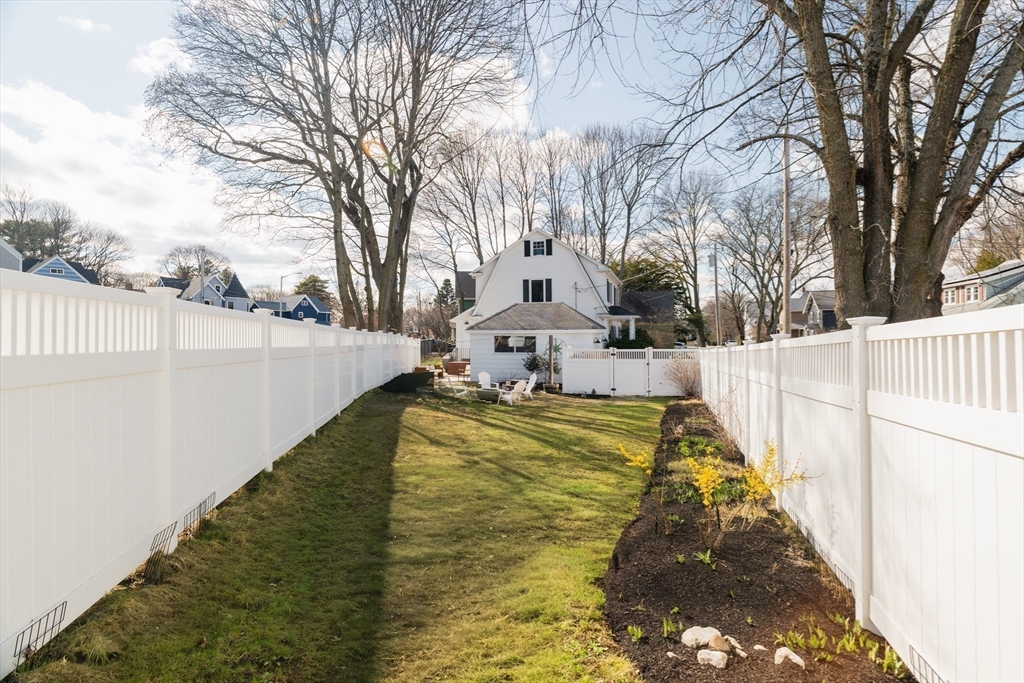 81 Linden Road Melrose, MA 02176 - Photo 35 of 42