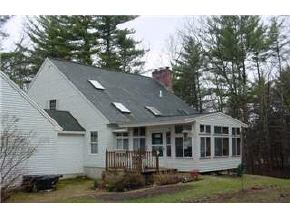 111 Beals Road Bedford, NH 03110 - Photo 2 of 9