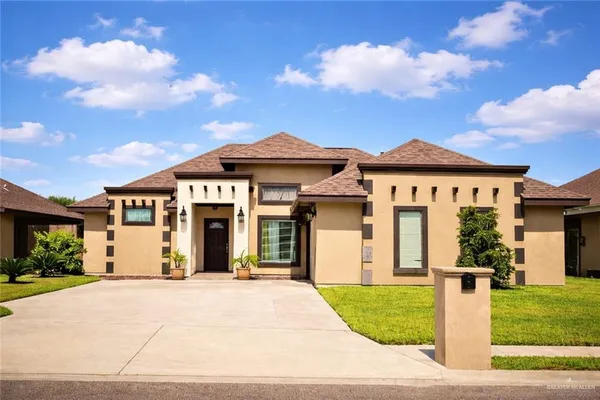 2404 South Hibiscus Street, Pharr, TX 78577