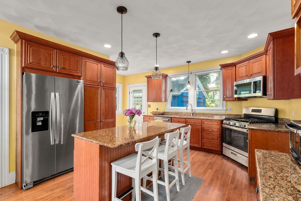 9 Sheridan Road Swampscott, MA 01907 - Photo 13 of 37