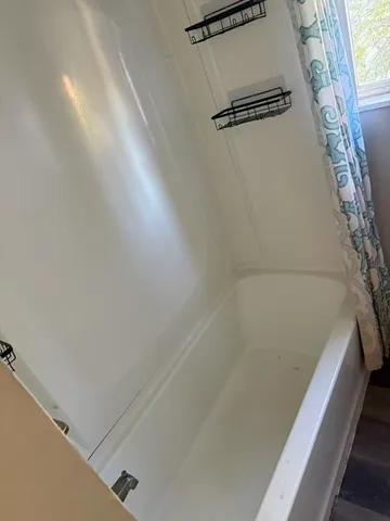 $2,300 | 84 Florence Street, Unit 2, Worcester, MA 01603