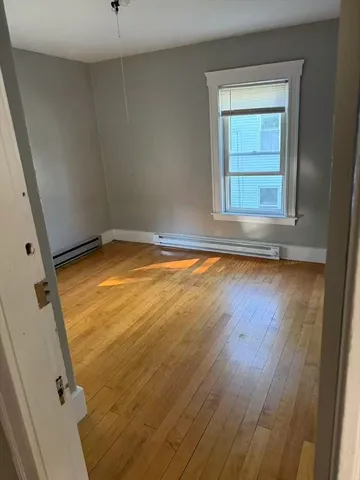 $2,300 | 84 Florence Street, Unit 2, Worcester, MA 01603