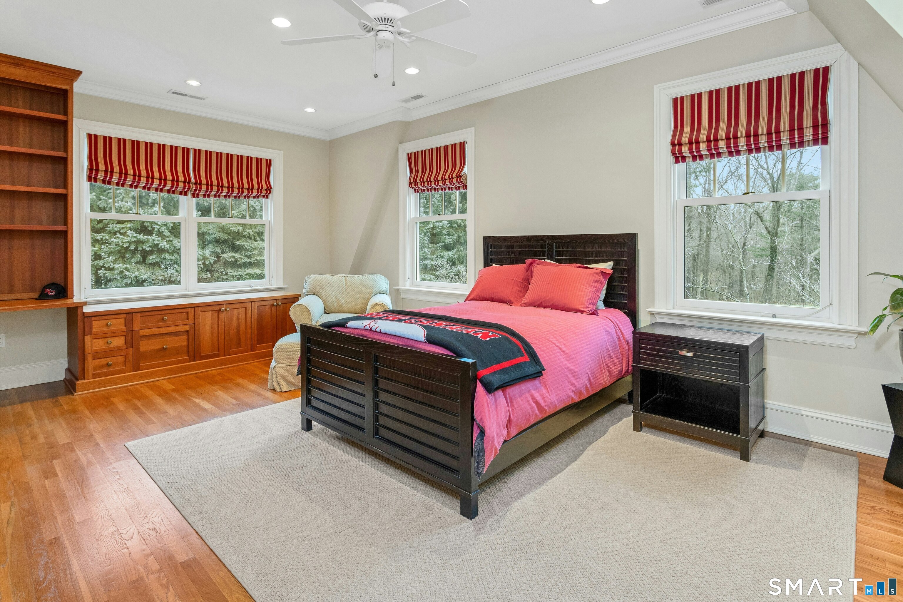 91 Sunset Hill Road New Canaan, CT 06840 - Photo 24 of 38