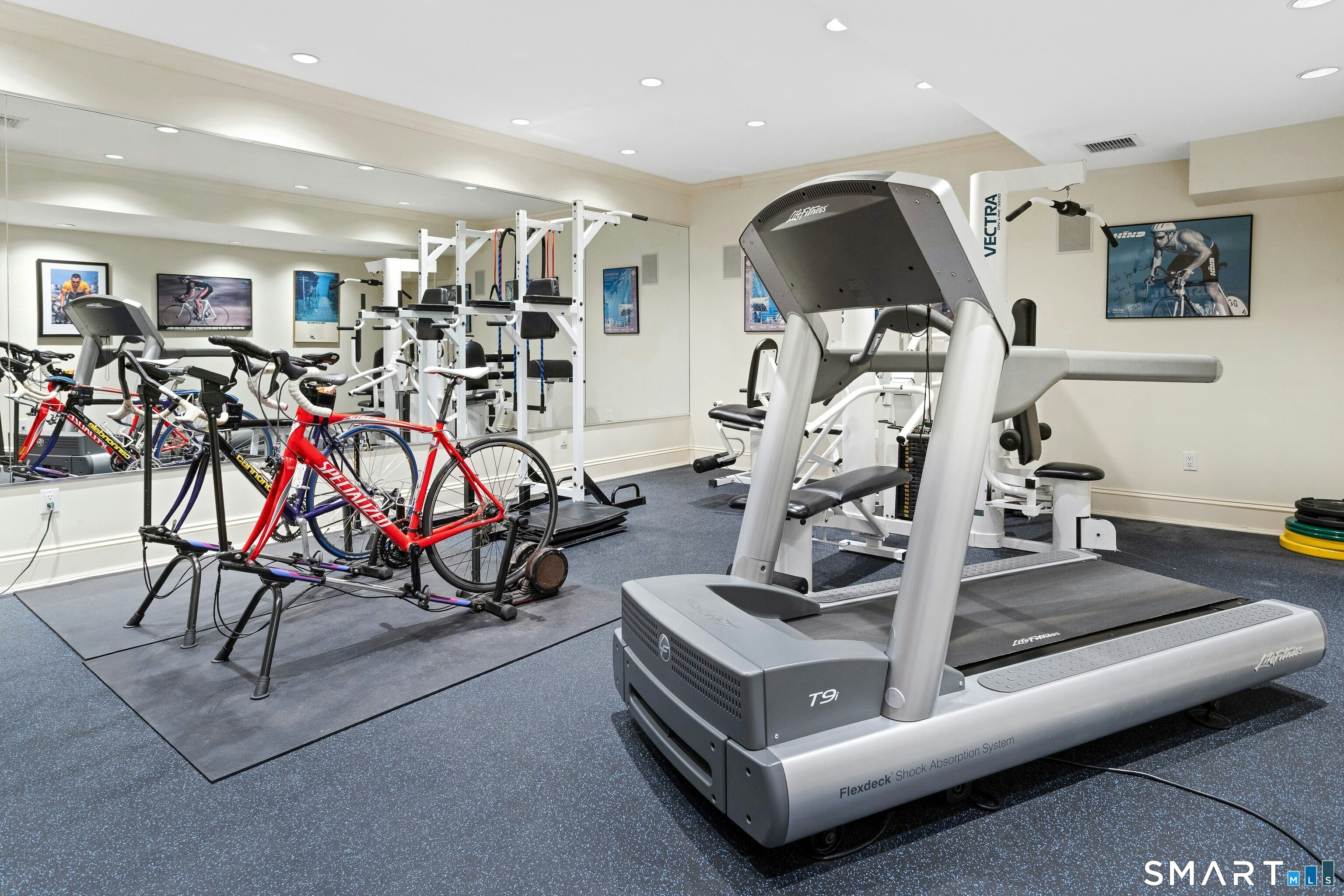 91 Sunset Hill Road New Canaan, CT 06840 - Photo 32 of 38