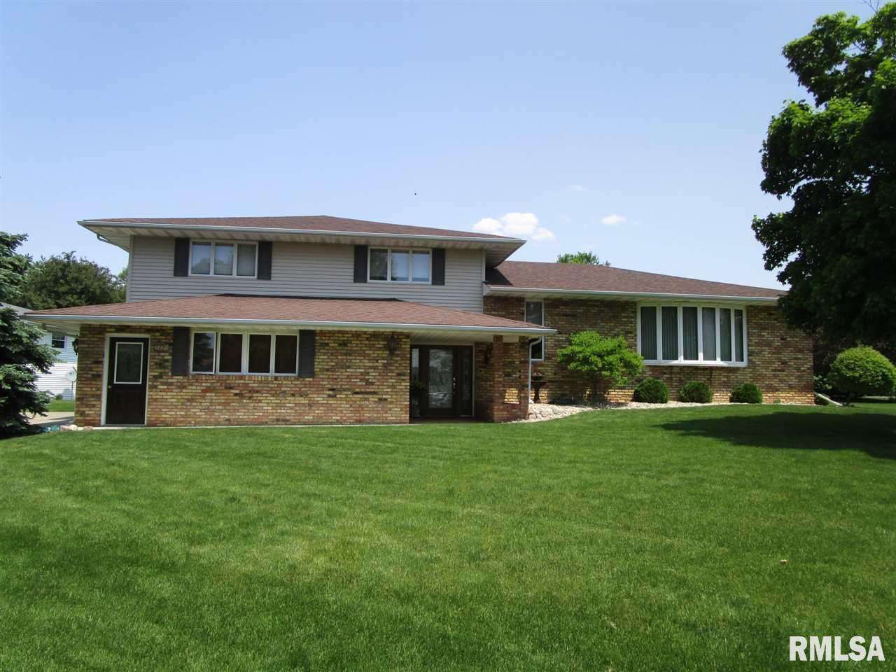 200 Causemaker Drive Atkinson, IL 61235 - Photo 1 of 24 Gallery Image 1