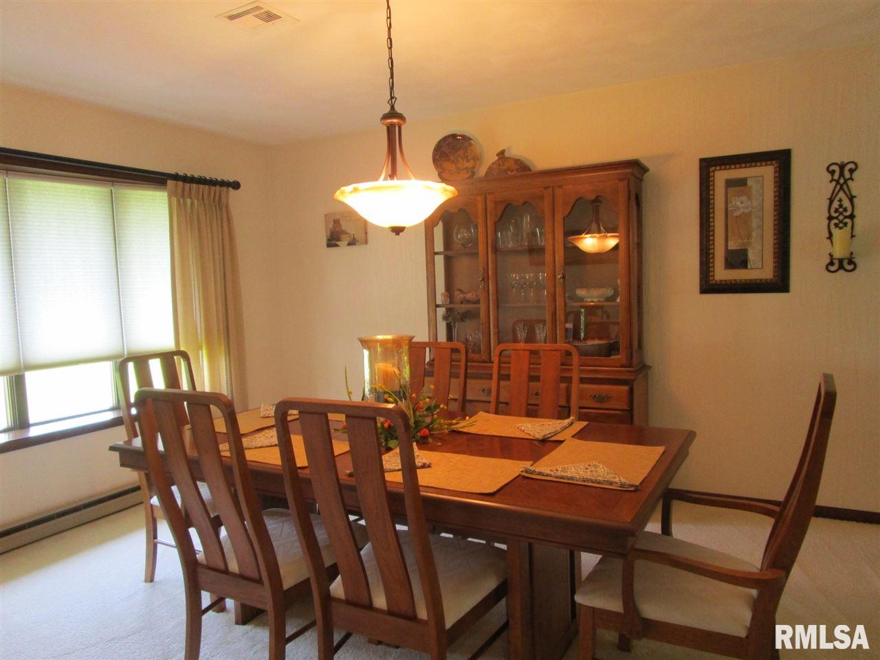 200 Causemaker Drive Atkinson, IL 61235 - Photo 11 of 24 Gallery Image 11