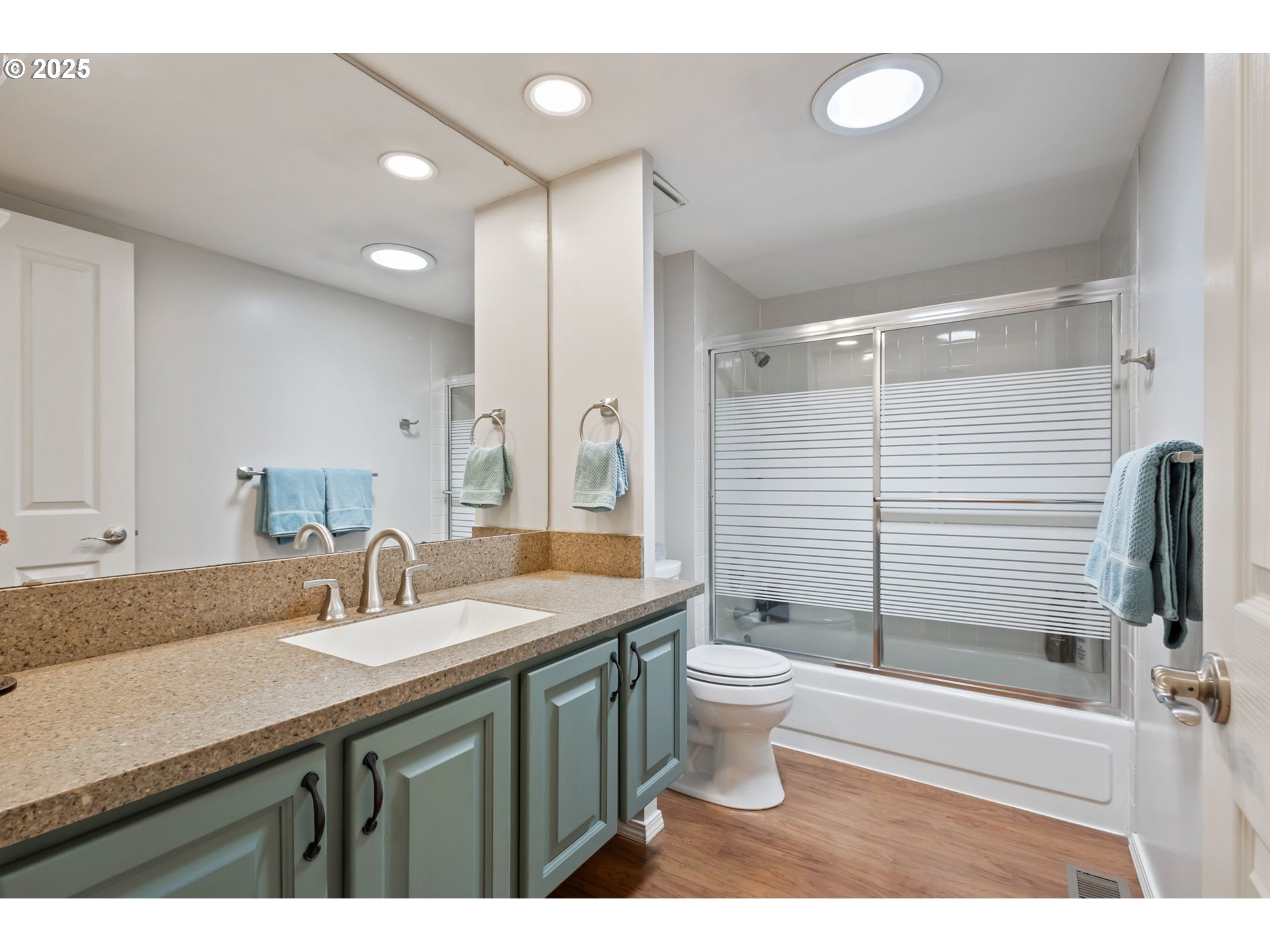 13355 Southwest Chimney Ridge Court Tigard, OR 97223 - Photo 27 of 41 Gallery Image 27