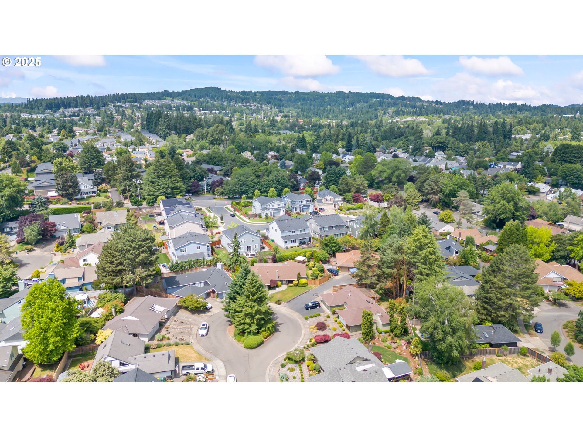 13355 Southwest Chimney Ridge Court Tigard, OR 97223 - Photo 38 of 41 Gallery Image 38