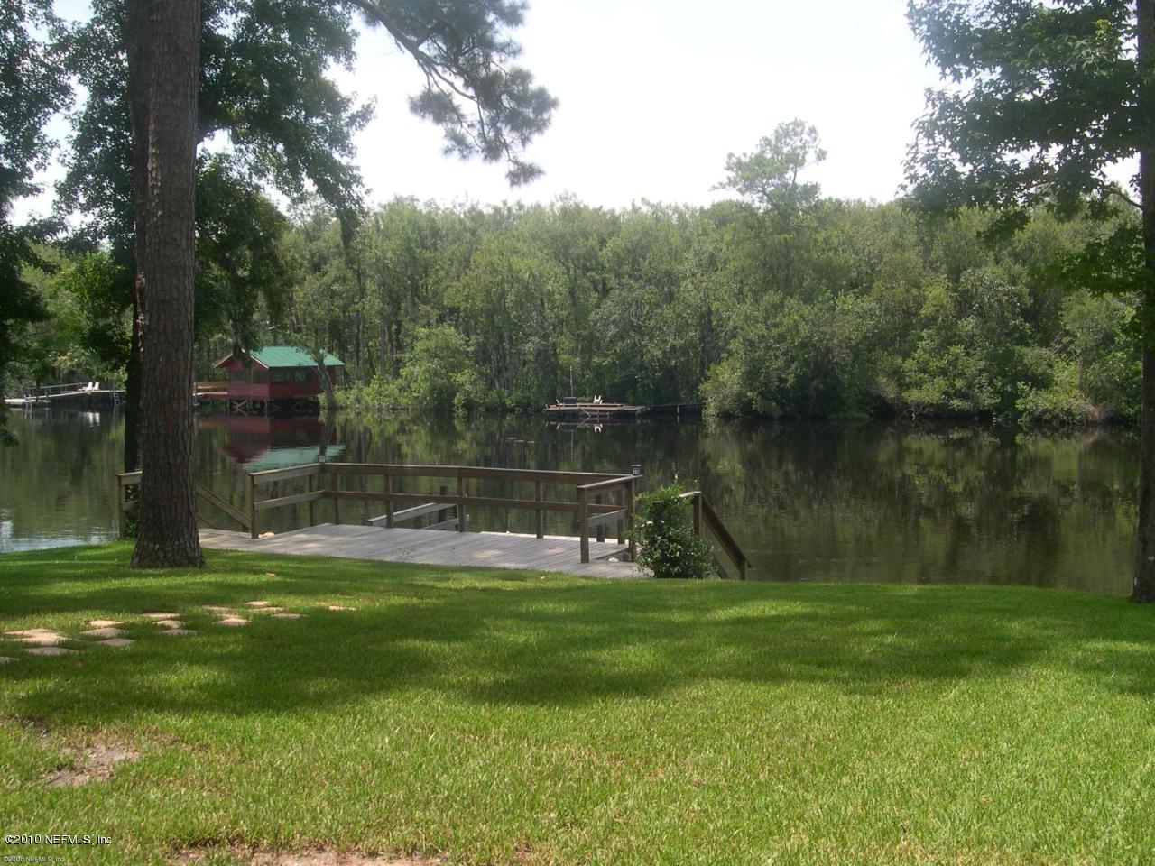 49068 River Bluff Road Hilliard, FL 32046 - Photo 2 of 10 BACK YARD/DOCK