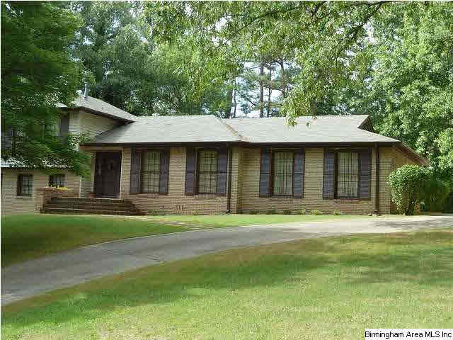 3450 Ridgecrest Drive Birmingham, AL 35216 - Photo 2 of 31