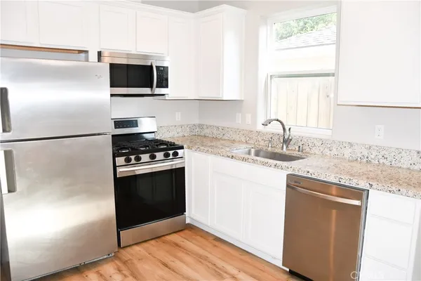 $3,995 | 132 South Lime Street, Orange, CA 92868