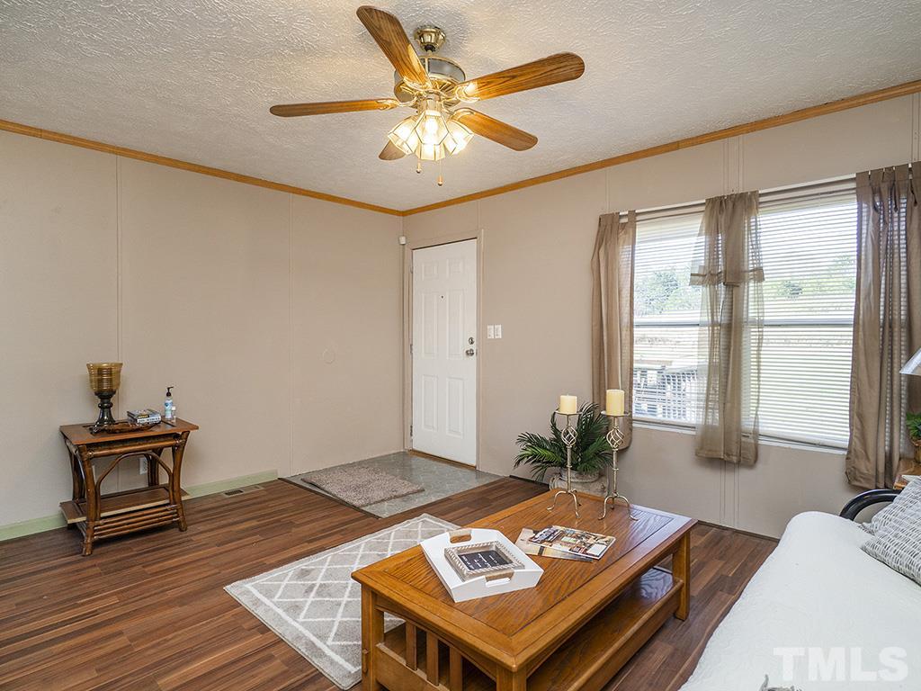 5530 Byrd Road Burlington, NC 27217 - Photo 4 of 30 Gallery Image 4