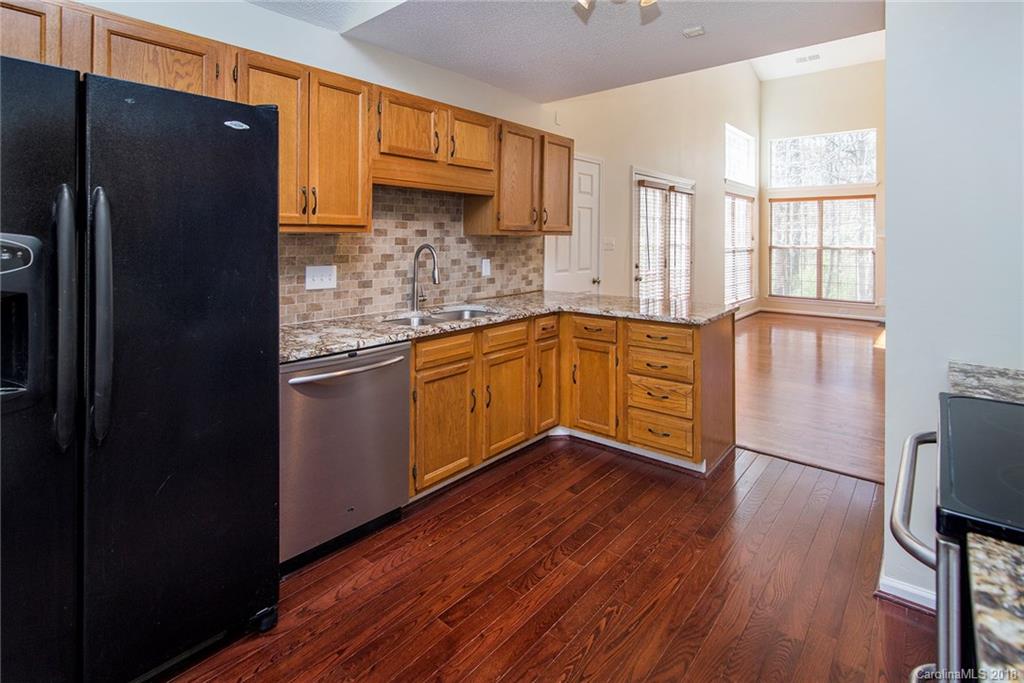 735 Foxborough Road Charlotte, NC 28213 - Photo 11 of 21