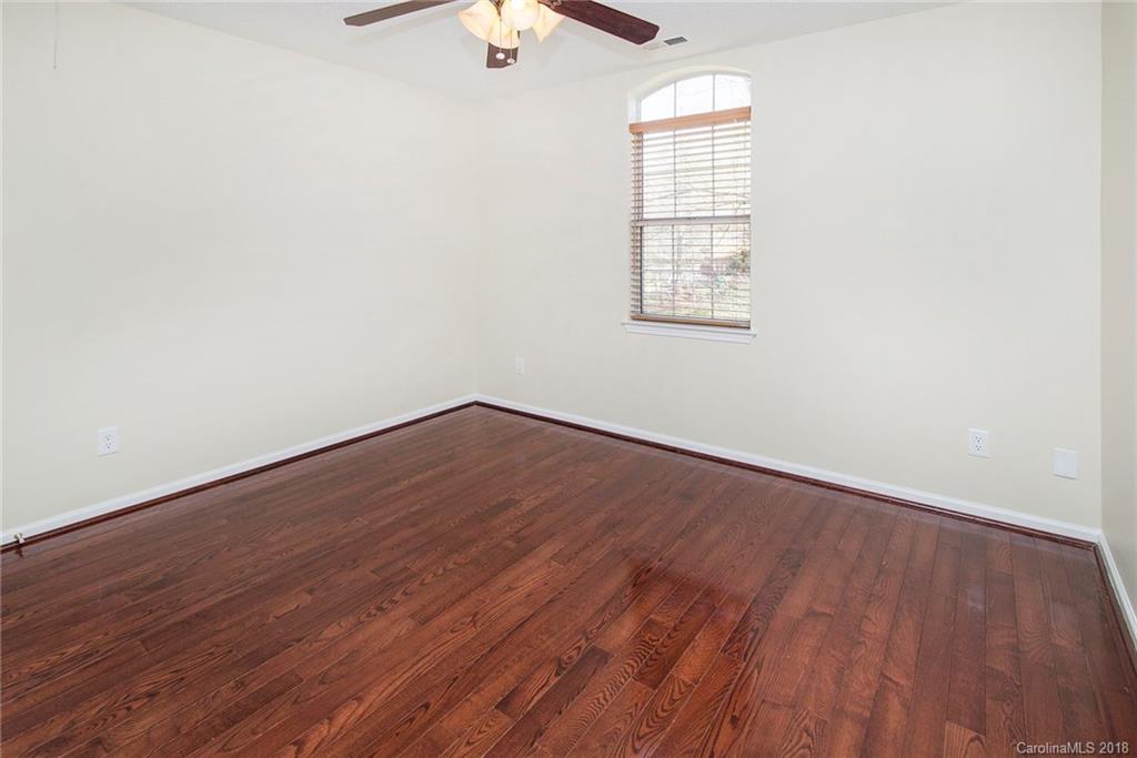 735 Foxborough Road Charlotte, NC 28213 - Photo 18 of 21