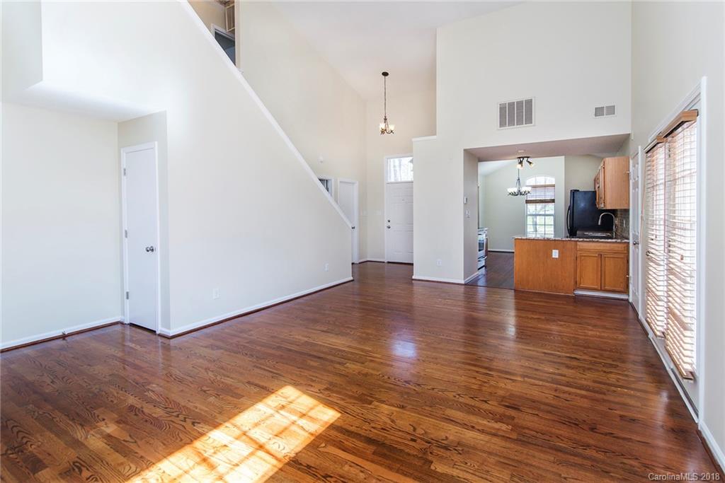 735 Foxborough Road Charlotte, NC 28213 - Photo 5 of 21