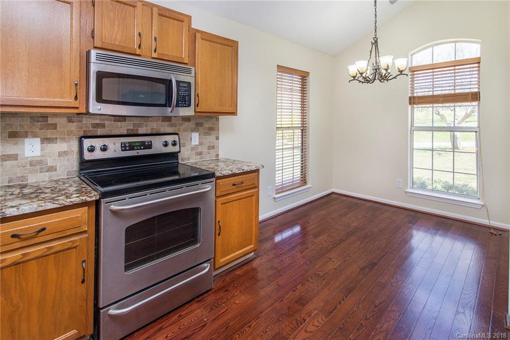 735 Foxborough Road Charlotte, NC 28213 - Photo 7 of 21