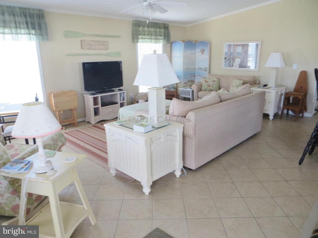 155 Clamshell Road Ocean City, MD 21842 - Photo 10 of 48 Gallery Image 10