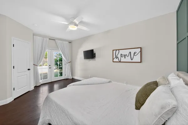 $675,000 | 1736 North Holly Avenue, Clovis, CA 93619