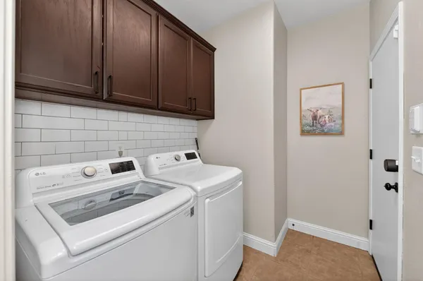 $675,000 | 1736 North Holly Avenue, Clovis, CA 93619