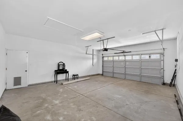 $675,000 | 1736 North Holly Avenue, Clovis, CA 93619