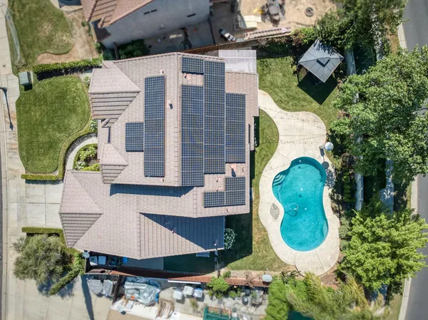 $675,000 | 1736 North Holly Avenue, Clovis, CA 93619