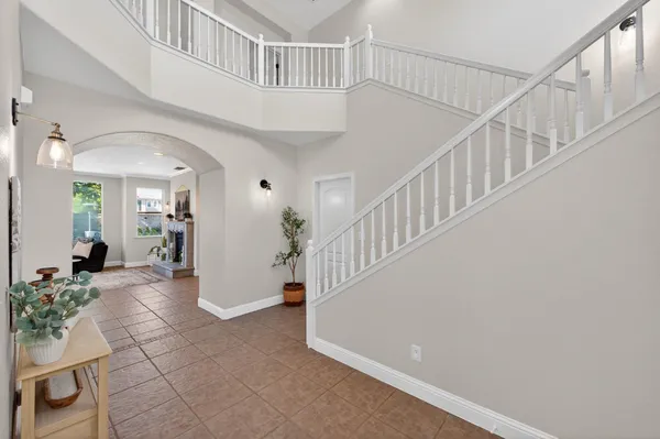 $675,000 | 1736 North Holly Avenue, Clovis, CA 93619