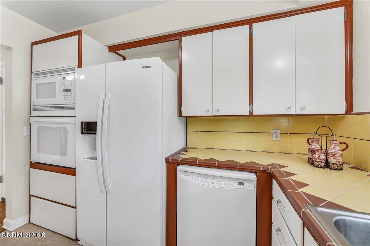 2485 Riviera Street Reno, NV 89509 - Photo 16 of 56 14-2485 Riviera St Reno NV 89509 (14 of