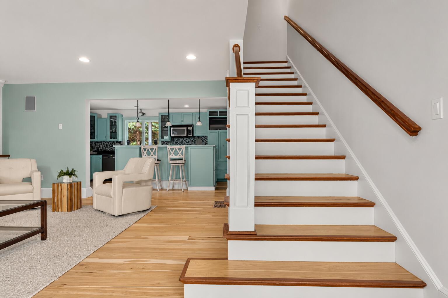90 Log Cabin Road Eastham, MA 02642 - Photo 35 of 63 Going Upstairs
