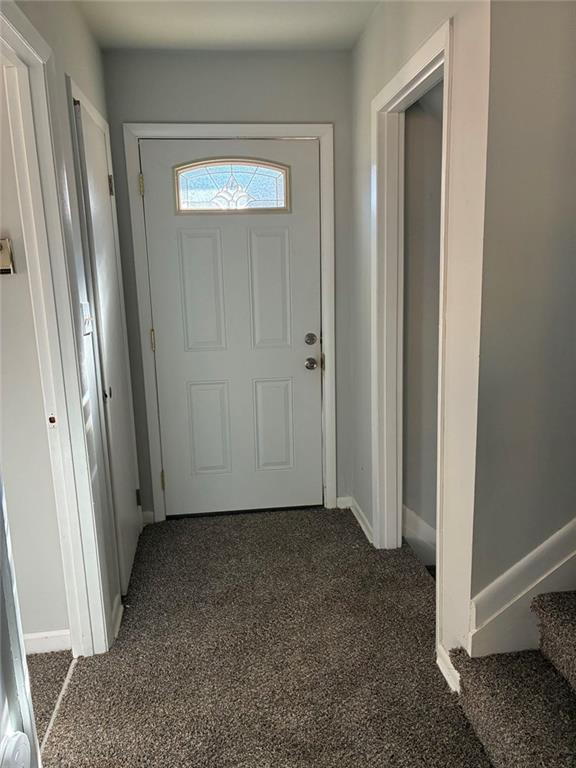 3992 Maplewood Drive Decatur, GA 30035 - Photo 32 of 44 a view of hallway with closet