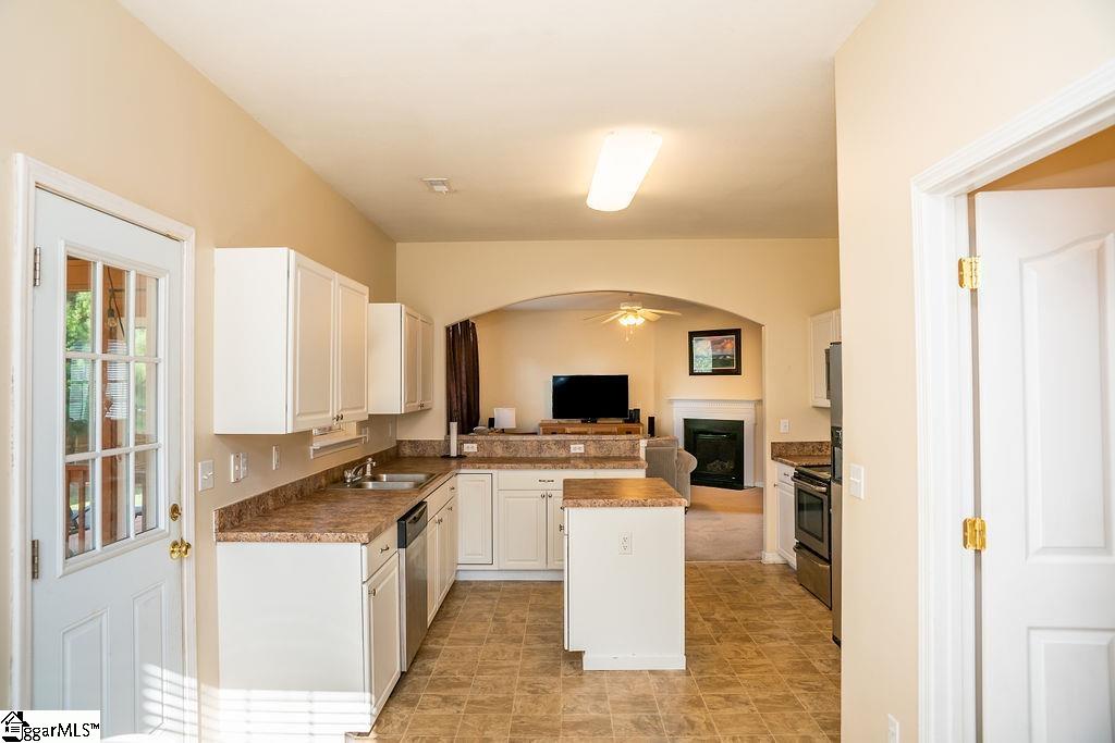 216 Giants Ridge Road Easley, SC 29642 - Photo 12 of 33