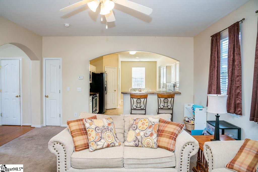 216 Giants Ridge Road Easley, SC 29642 - Photo 5 of 33