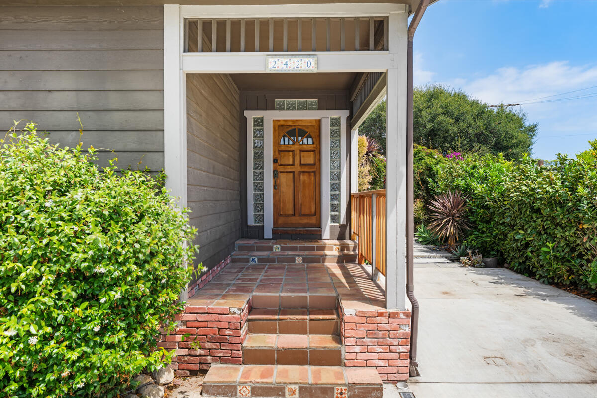 2420 Modoc Road Santa Barbara, CA 93105 - Photo 32 of 35 _ROY6596
