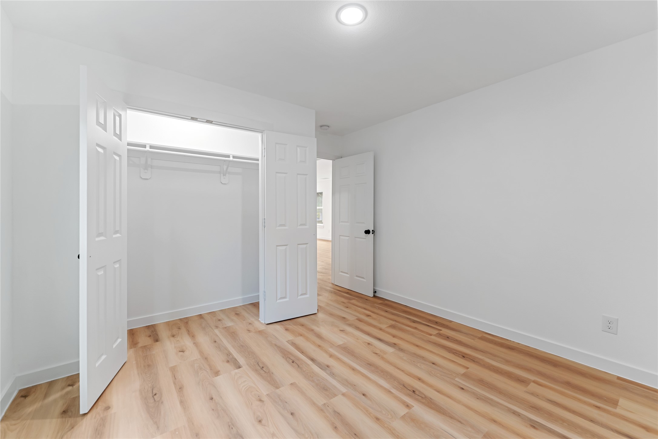 9326 Firnat Street Houston, TX 77016 - Photo 22 of 30 a view of an empty room