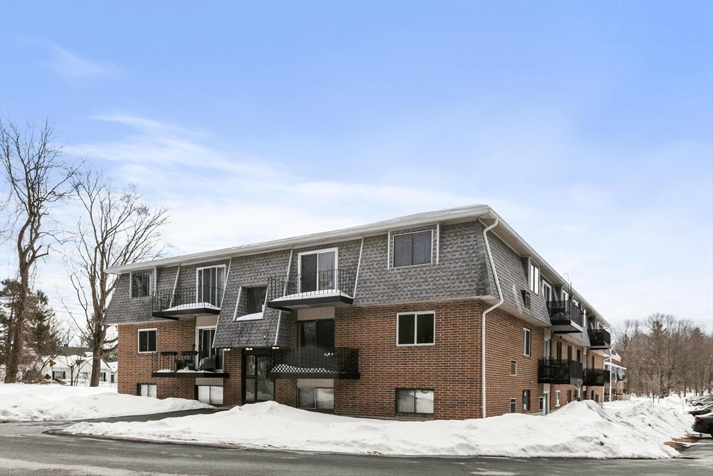 176 Maple Avenue, Unit 138 Rutland, MA 01543 - Photo 4 of 30