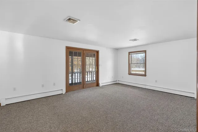 $649,000 | 131 Barbarossa Lane, Kingston, NY 12401