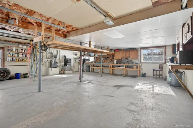 a view of a storage & utility room