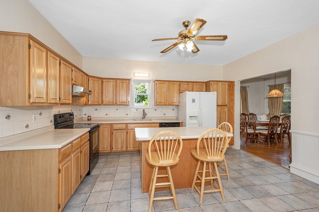 85 Butman Road Lowell, MA 01852 - Photo 13 of 41 Gallery Image 13
