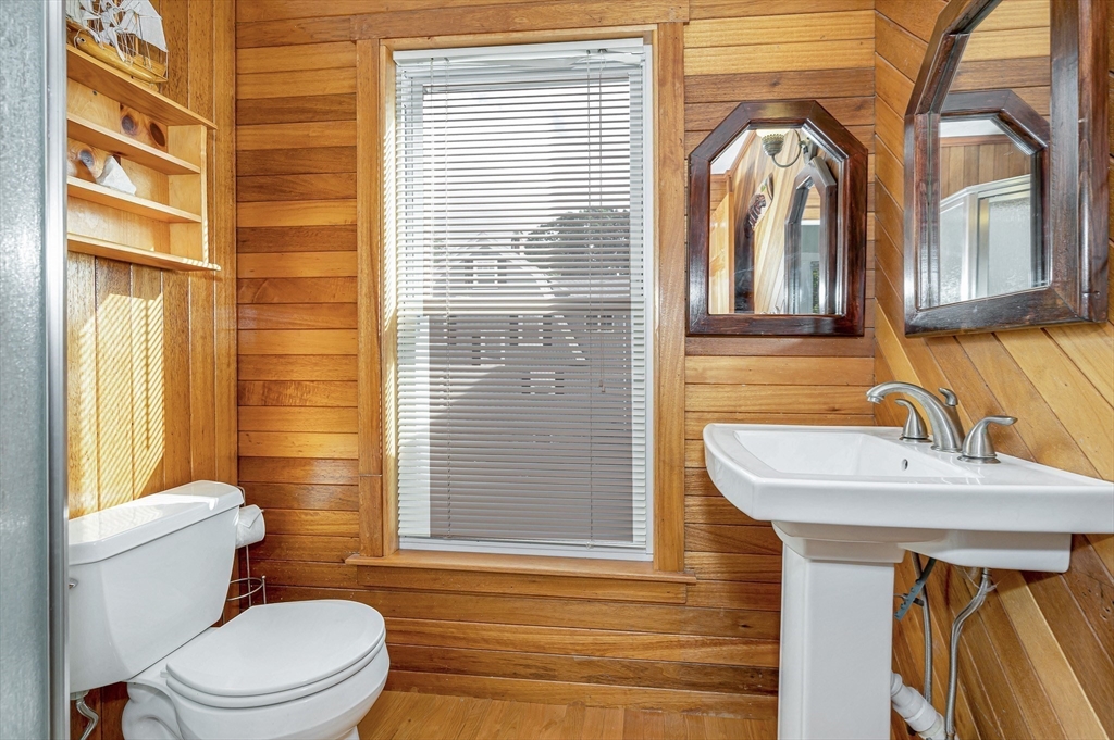 85 Butman Road Lowell, MA 01852 - Photo 24 of 41 Gallery Image 24