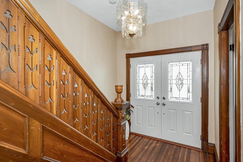 85 Butman Road Lowell, MA 01852 - Photo 4 of 41 Gallery Image 4