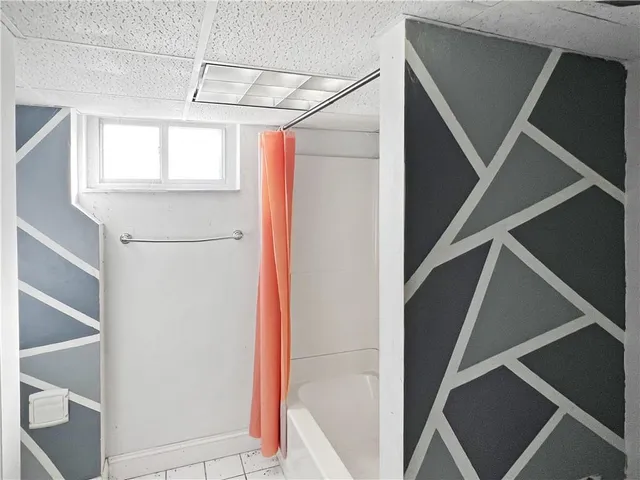 a view of walk in closet