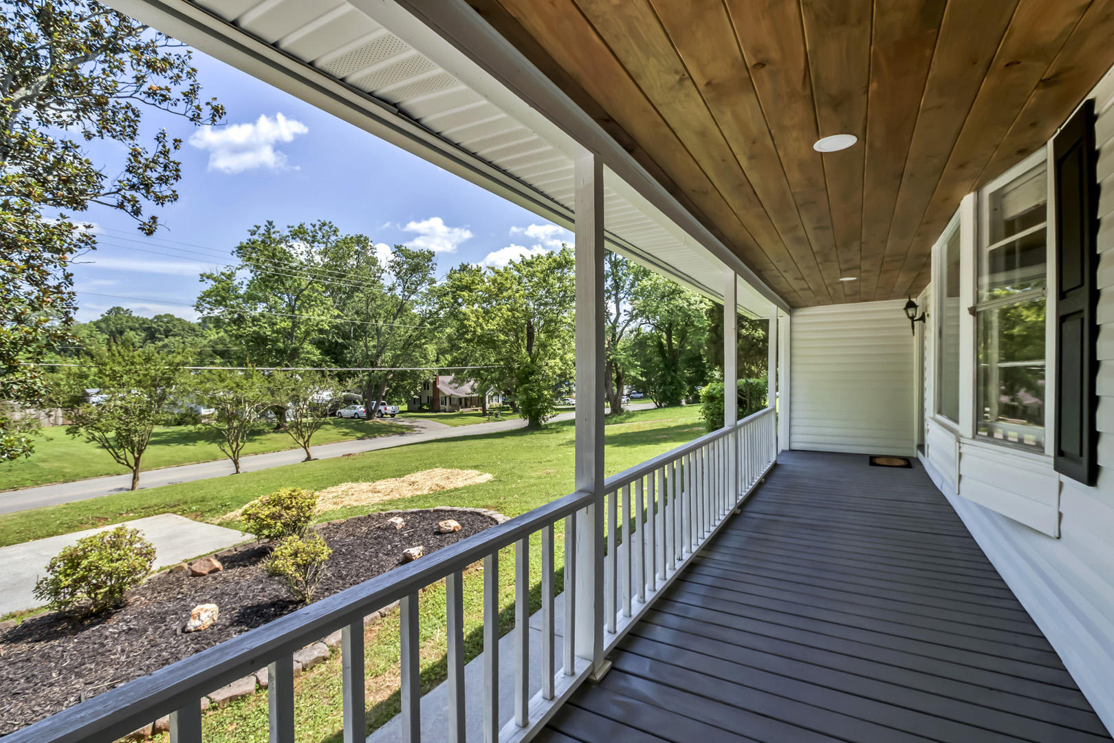712 Cedar Springs Road Athens, TN 37303 - Photo 3 of 34 03_CedarSpringsRoad_712_FrontPorch