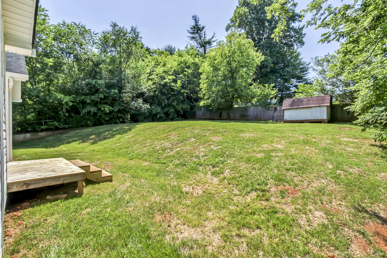 712 Cedar Springs Road Athens, TN 37303 - Photo 32 of 34 32_CedarSpringsRoad_712_Backyard01