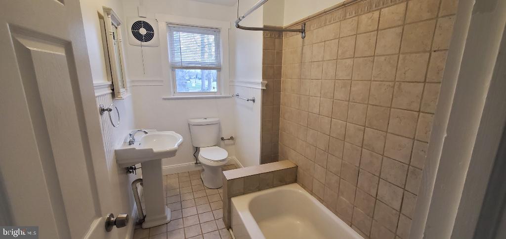 310 Stone Road Laurel Springs, NJ 08021 - Photo 6 of 15