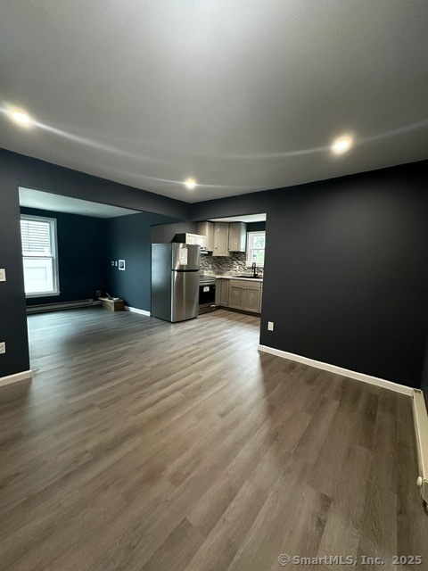 76 Columbus Avenue Meriden, CT 06451 - Photo 17 of 28