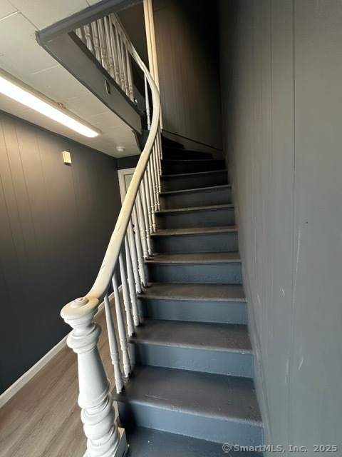 76 Columbus Avenue Meriden, CT 06451 - Photo 25 of 28